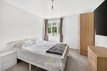 3 bedroom Semi-detached house for sale in Station Road, Stallingborough, DN41