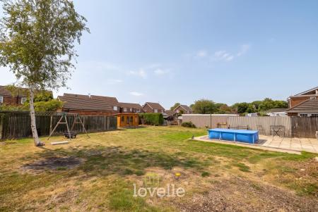 3 bedroom Semi-detached house for sale in Station Road, Stallingborough, DN41