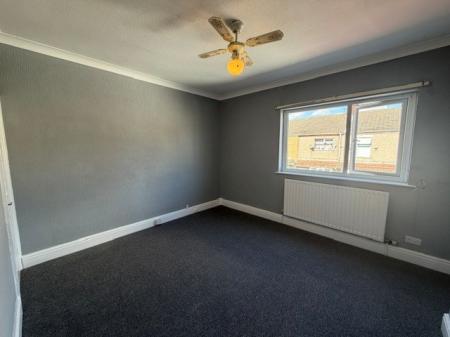 3 bedroom Terraced House to let in Lovett Street, Cleethorpes, DN35