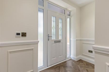 4 bedroom Detached house for sale in Abbey Road, Grimsby, DN32