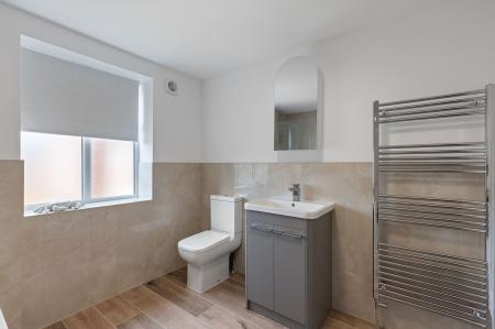 4 bedroom Detached house for sale in Abbey Road, Grimsby, DN32