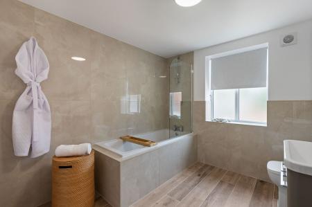 4 bedroom Detached house for sale in Abbey Road, Grimsby, DN32