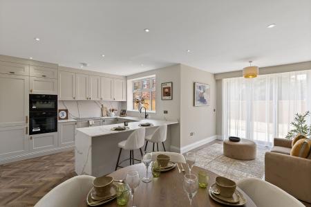 4 bedroom Detached house for sale in Abbey Road, Grimsby, DN32