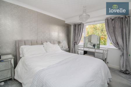 4 bedroom Detached house for sale in St. Nicholas Drive, Grimsby, DN37