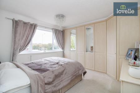 4 bedroom Detached house for sale in St. Nicholas Drive, Grimsby, DN37