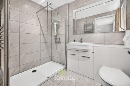 4 bedroom Detached house for sale in Brigsley Road, Waltham, DN37