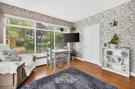 3 bedroom Semi-detached bungalow for sale in Laceby Road, Grimsby, DN34