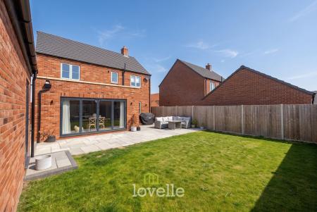 4 bedroom Detached house for sale in Maple Court, Barnoldby-Le-Beck, DN37
