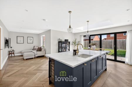 4 bedroom Detached house for sale in Maple Court, Barnoldby-Le-Beck, DN37