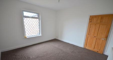 3 bedroom Terraced House to let in Durban Road, Grimsby, DN32