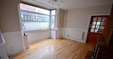 3 bedroom Terraced House to let in Durban Road, Grimsby, DN32