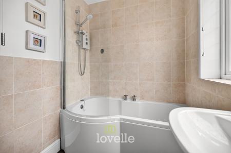 3 bedroom Semi-detached house for sale in Walker Avenue, Grimsby, DN33