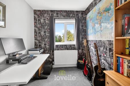 3 bedroom Semi-detached house for sale in Walker Avenue, Grimsby, DN33