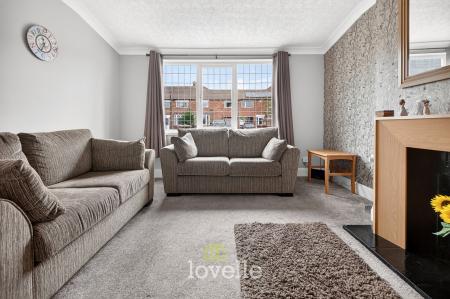 3 bedroom Semi-detached house for sale in Walker Avenue, Grimsby, DN33