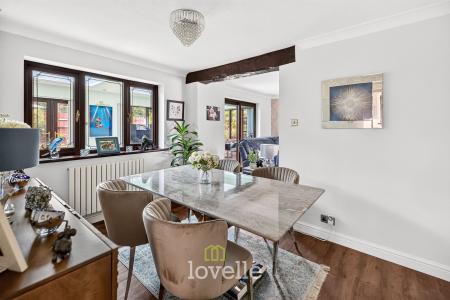 4 bedroom Detached house for sale in Pilgrims Way, Immingham, DN40
