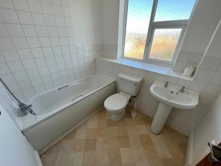 1 bedroom Flat to let in Seacroft Road, Mablethorpe, LN12