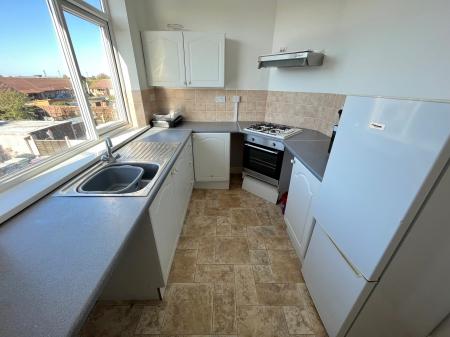 1 bedroom Flat to let in Seacroft Road, Mablethorpe, LN12