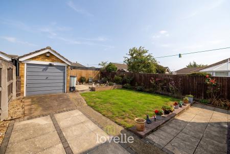 2 bedroom Semi-detached bungalow for sale in Bywood Place, Grimsby, DN37
