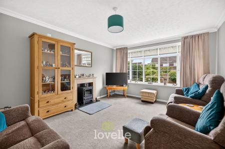 2 bedroom Semi-detached bungalow for sale in Bywood Place, Grimsby, DN37