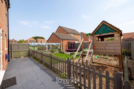 3 bedroom Link detached house for sale in Jersey Place, Immingham, DN40