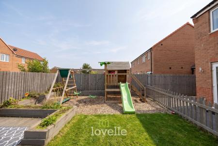3 bedroom Link detached house for sale in Jersey Place, Immingham, DN40