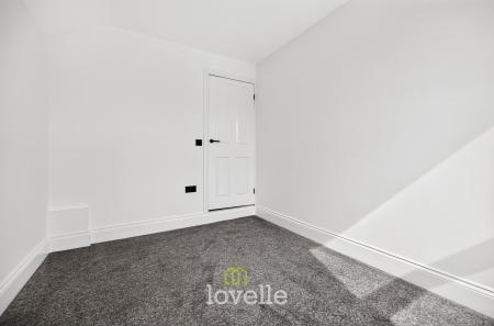 3 bedroom Terraced House for sale in Fairmont Road, Grimsby, DN32