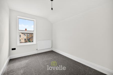 3 bedroom Terraced House for sale in Fairmont Road, Grimsby, DN32