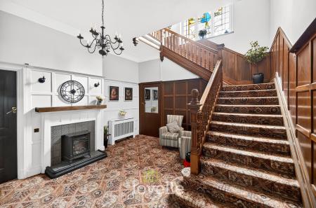 2 bedroom Flat for sale in Bargate, Grimsby, DN34