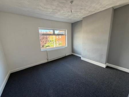 3 bedroom Terraced House to let in Hart Street, Cleethorpes, DN35