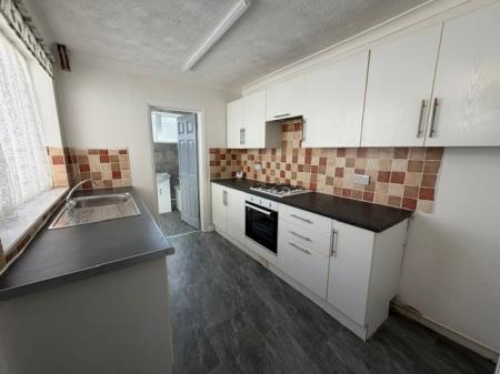 3 bedroom Terraced House to let in Hart Street, Cleethorpes, DN35