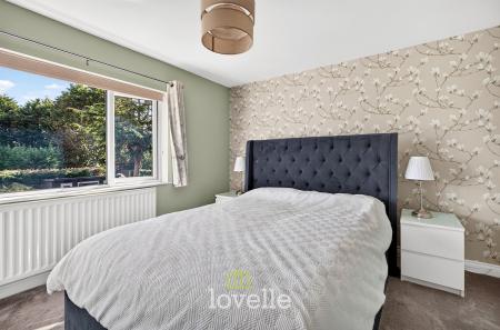 3 bedroom Terraced House for sale in Edge Avenue, Grimsby, DN33
