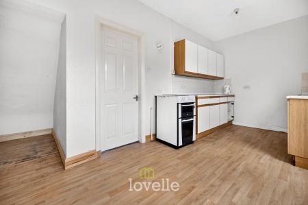3 bedroom Terraced House for sale in Norman Road, Grimsby, DN34