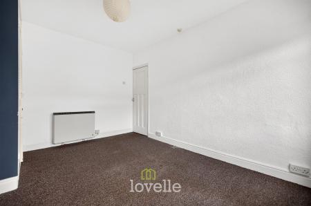 3 bedroom Terraced House for sale in Norman Road, Grimsby, DN34