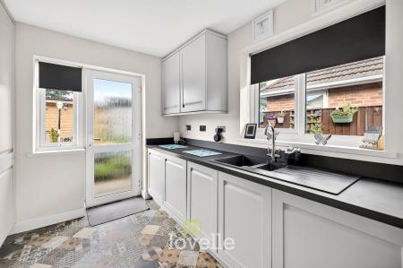 2 bedroom Detached bungalow for sale in Mordaunt Avenue, Grimsby, DN33