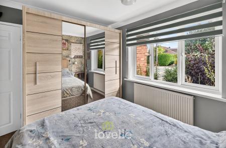 2 bedroom Detached bungalow for sale in Mordaunt Avenue, Grimsby, DN33