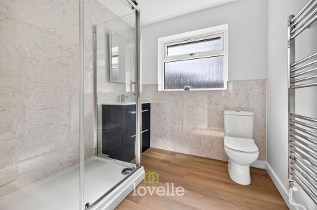 3 bedroom Detached bungalow for sale in Wheatfield Drive, Waltham, DN37