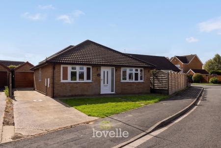 Wheatfield Drive, Waltham, DN37