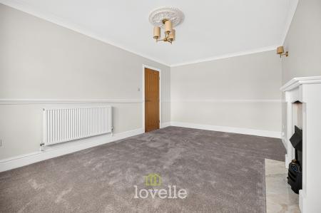 3 bedroom Detached bungalow for sale in Wheatfield Drive, Waltham, DN37