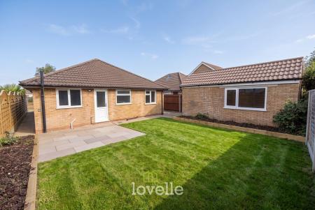 3 bedroom Detached bungalow for sale in Wheatfield Drive, Waltham, DN37