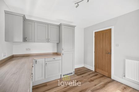 3 bedroom Detached bungalow for sale in Wheatfield Drive, Waltham, DN37