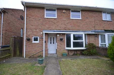 3 bedroom Semi-detached house to let in Station Road, Mablethorpe, LN12