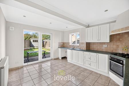 2 bedroom Semi-detached house for sale in Orion Way, Grimsby, DN34