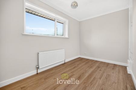 2 bedroom Semi-detached house for sale in Orion Way, Grimsby, DN34