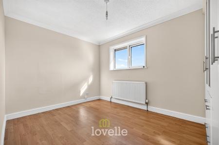 2 bedroom Semi-detached house for sale in Orion Way, Grimsby, DN34