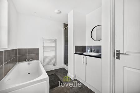 4 bedroom Detached house for sale in Daisy Drive, Laceby, DN37