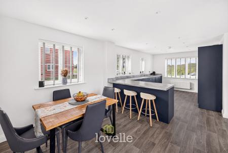 4 bedroom Detached house for sale in Daisy Drive, Laceby, DN37