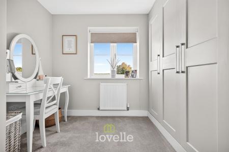 4 bedroom Detached house for sale in Aspen Drive, Barnoldby-Le-Beck, DN37