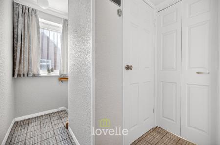 2 bedroom Semi-detached house for sale in St. Crispin Close, North Killingholme, DN40