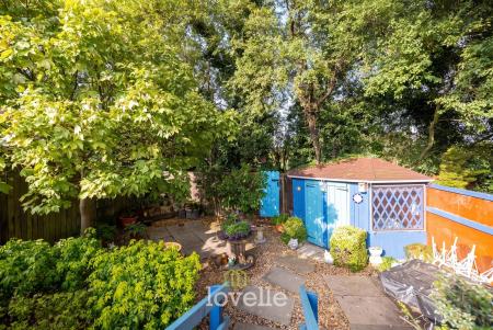 2 bedroom Semi-detached house for sale in St. Crispin Close, North Killingholme, DN40