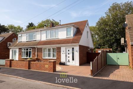 2 bedroom Semi-detached house for sale in St. Crispin Close, North Killingholme, DN40